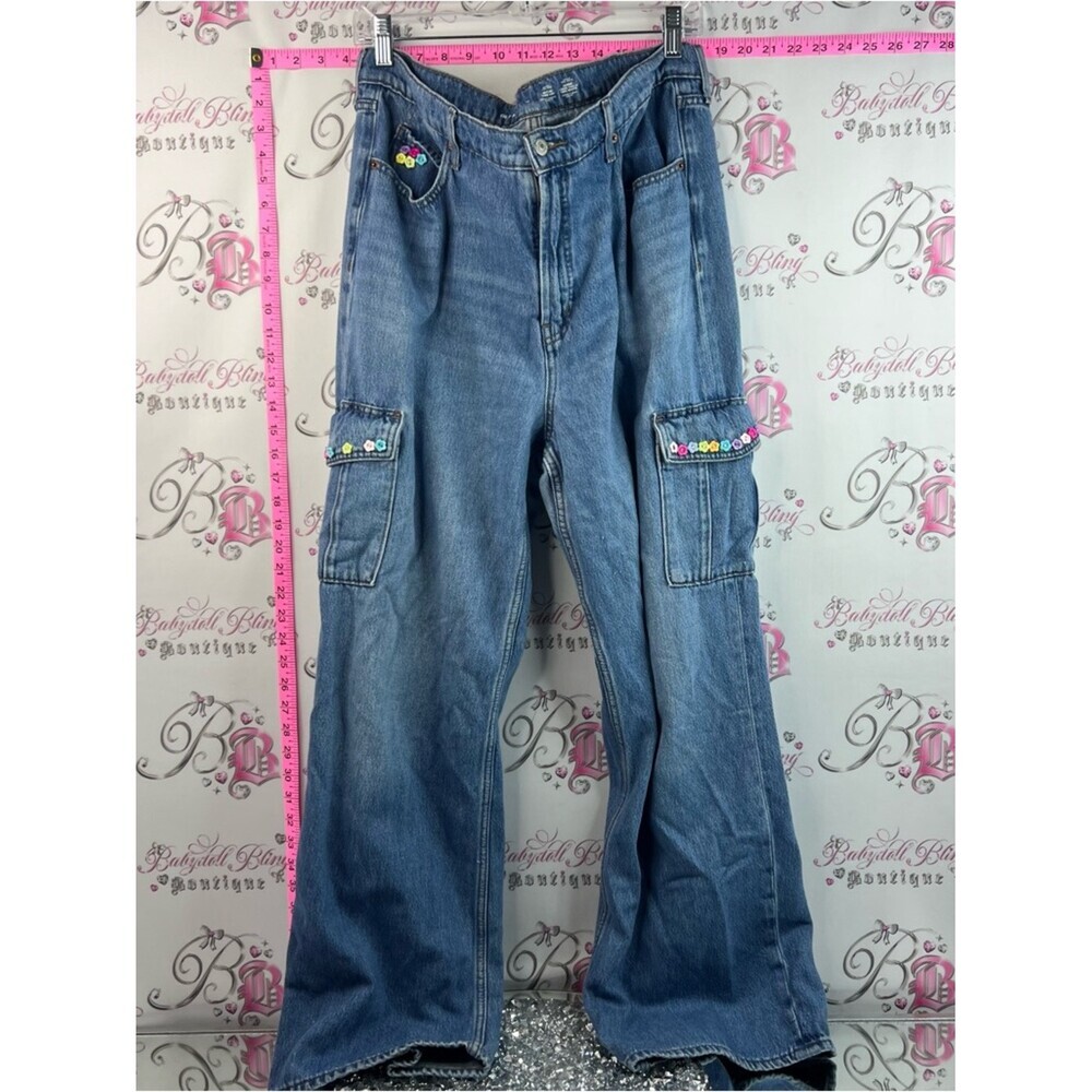 Old Navy jeans flower Light Blue Wide-Leg Cargo Jeans with Floral Button Accents